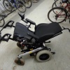 elektrický vertikalizační invalidní vozík