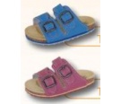 Pantofle dvoup�ezkov� s otev�enou patou - �. 30-35
